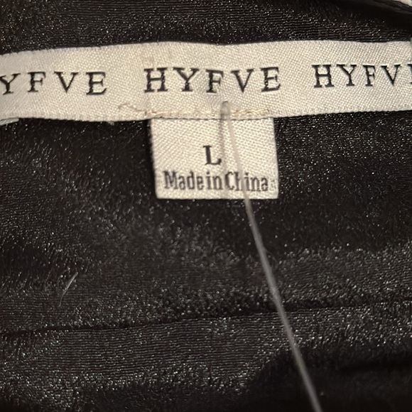 HYFVE black white floral print crossed bodice overlay dress Sz L - Picture 5 of 5